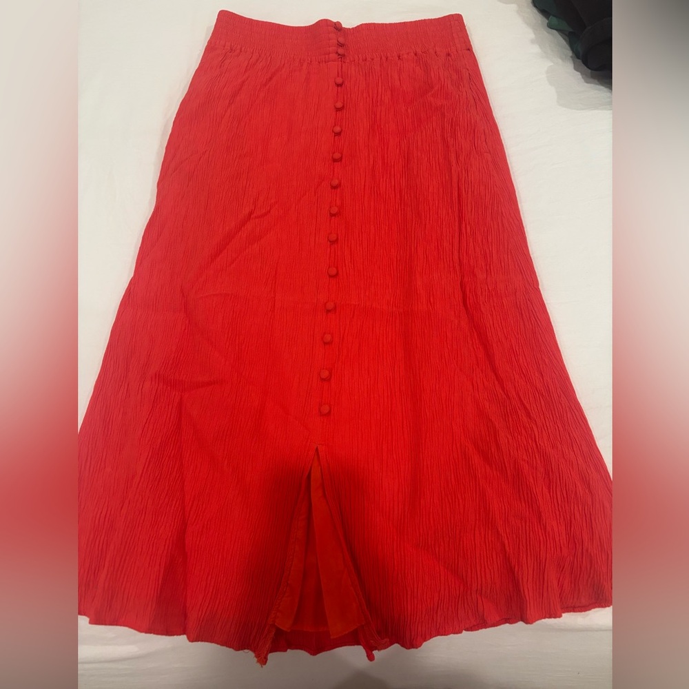 Made well skirt
